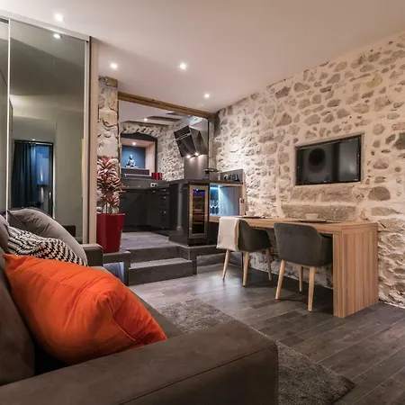 Le Balcon De La Vieille Ville Annecy Exterior photo